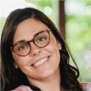 Laureata in Scienze Linguistiche - esperto d’impresa. Esperienza pluriennale con lingua inglese e francese